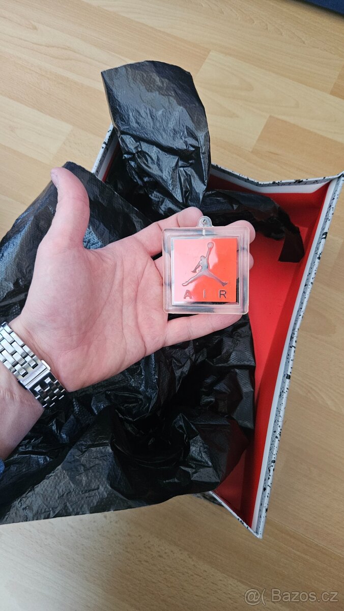 Nike Air Jordan 5 Retro White Cement velikost 44 - 5