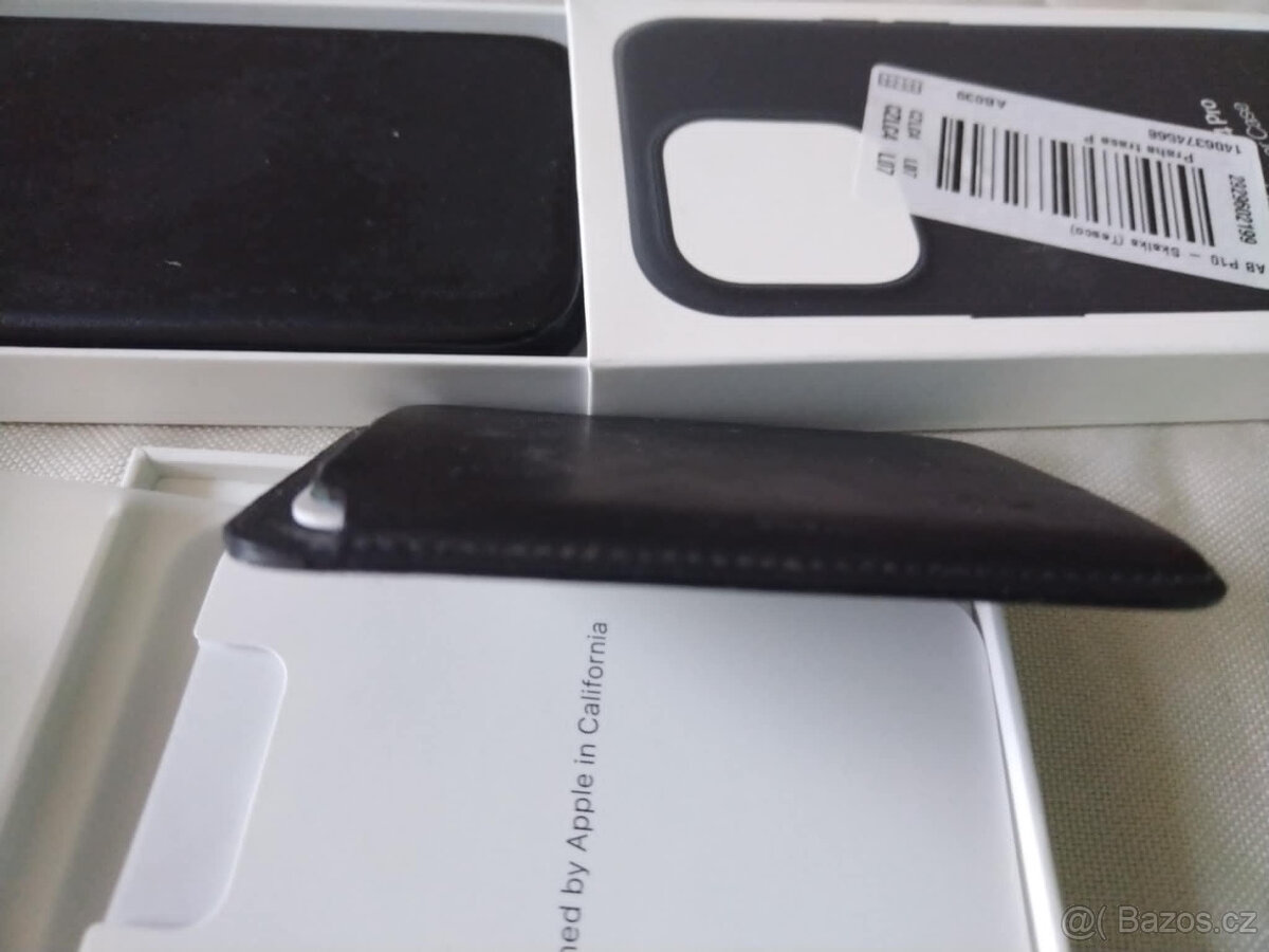 Apple magnetická KOŽENÁ peněženka s MagSafe - 5