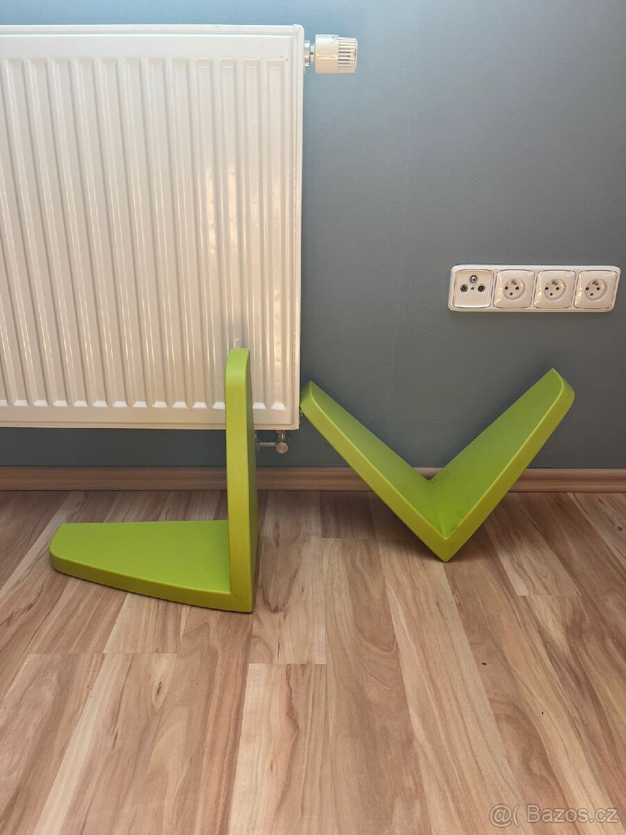 Dětský nábytek Ikea + stůl - 5