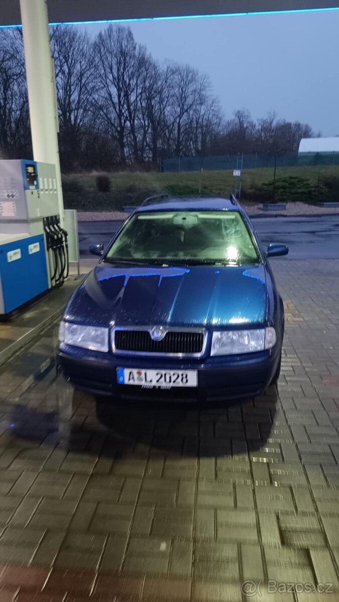 Škoda Octavia combi tour,19tdi 74kw rok 2006 - 5