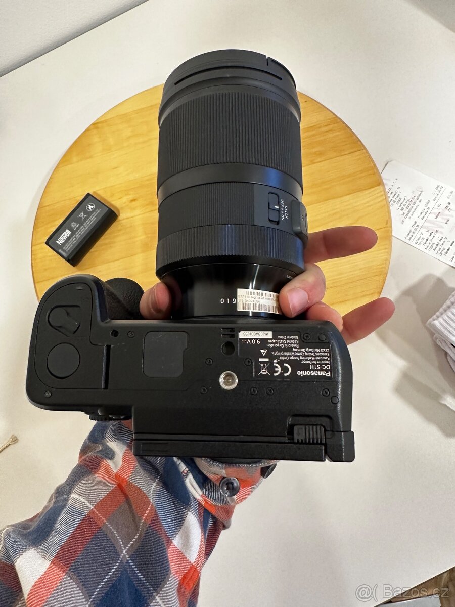 Prodám LUMIX S1H - 5