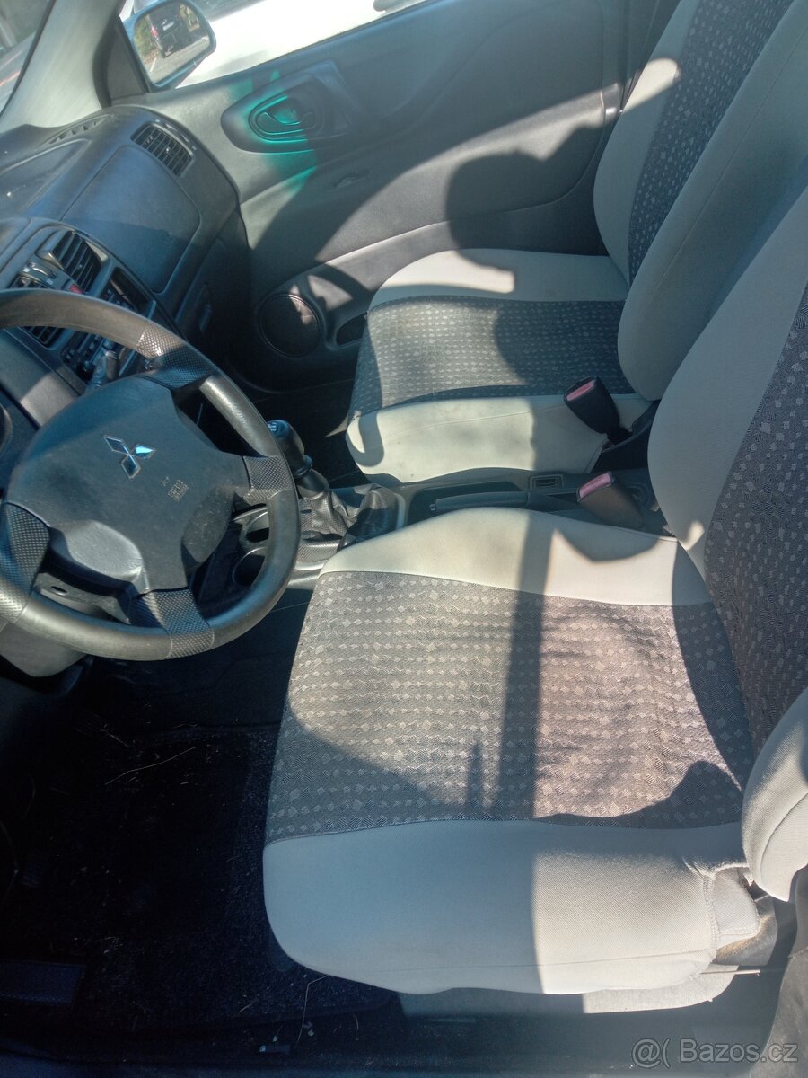 Prodám Mitsubishi Space Star 1.8i 82kw r2005 - 5