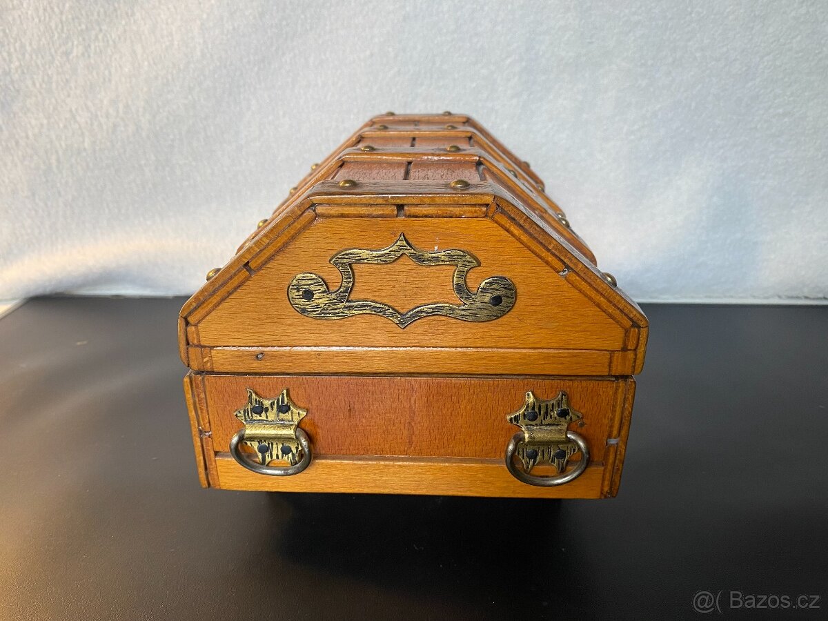 Dekorativní dřevěná truhlička – šperkovnice / úschova drobno - 5