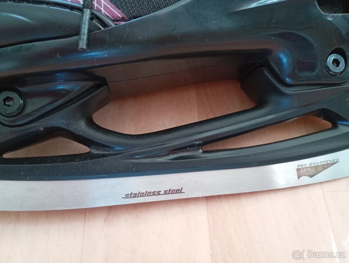 Prodám dětské zimní brusle - 5