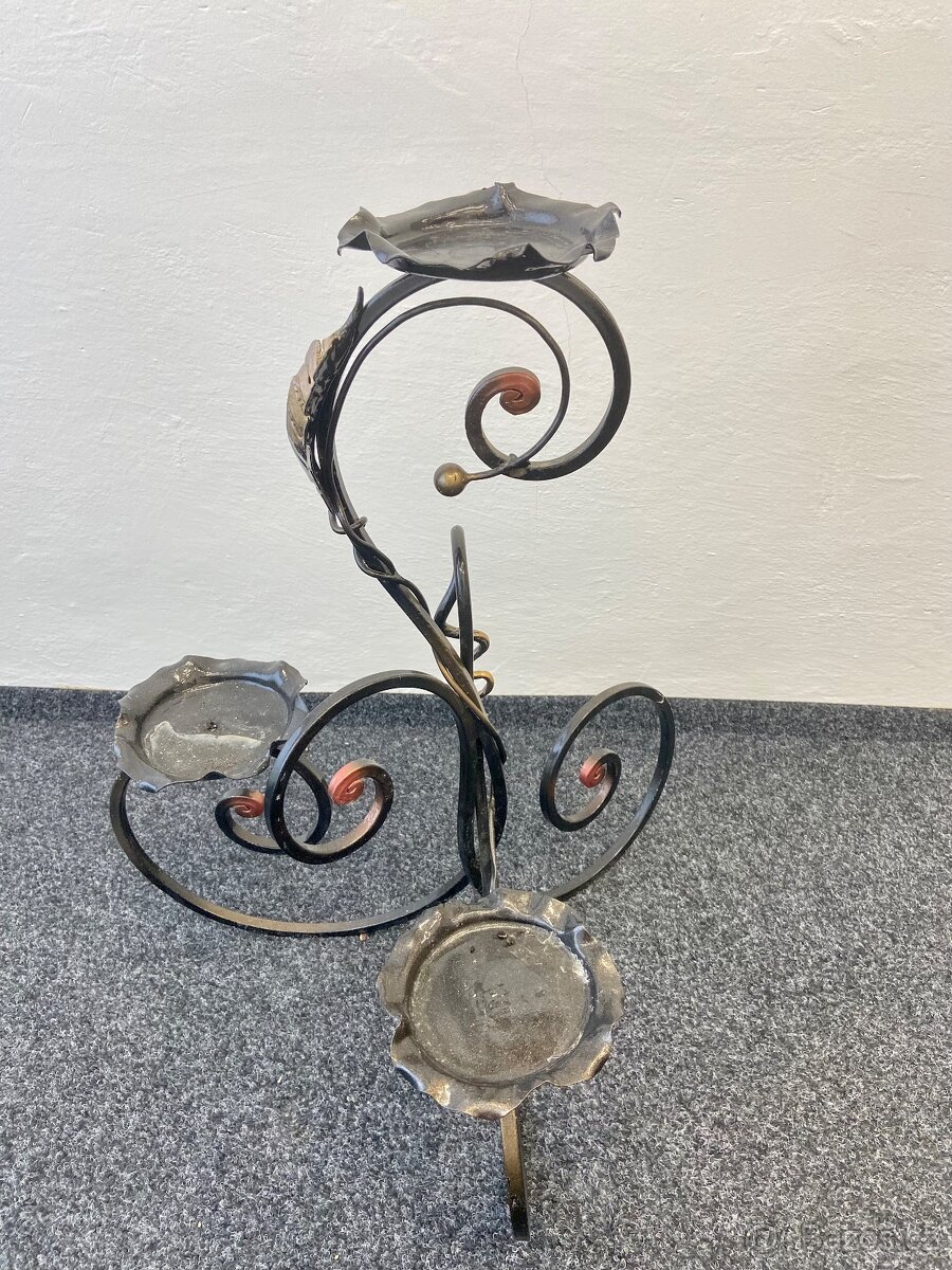 Kovové stojánky na kytky - ruční výroba - 5