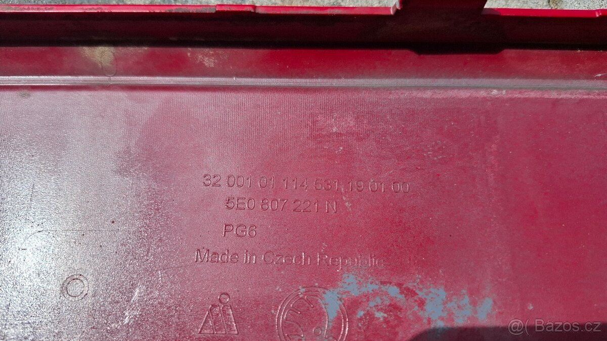 Škoda Octavia III 3 facelift 5E0807221N - 5