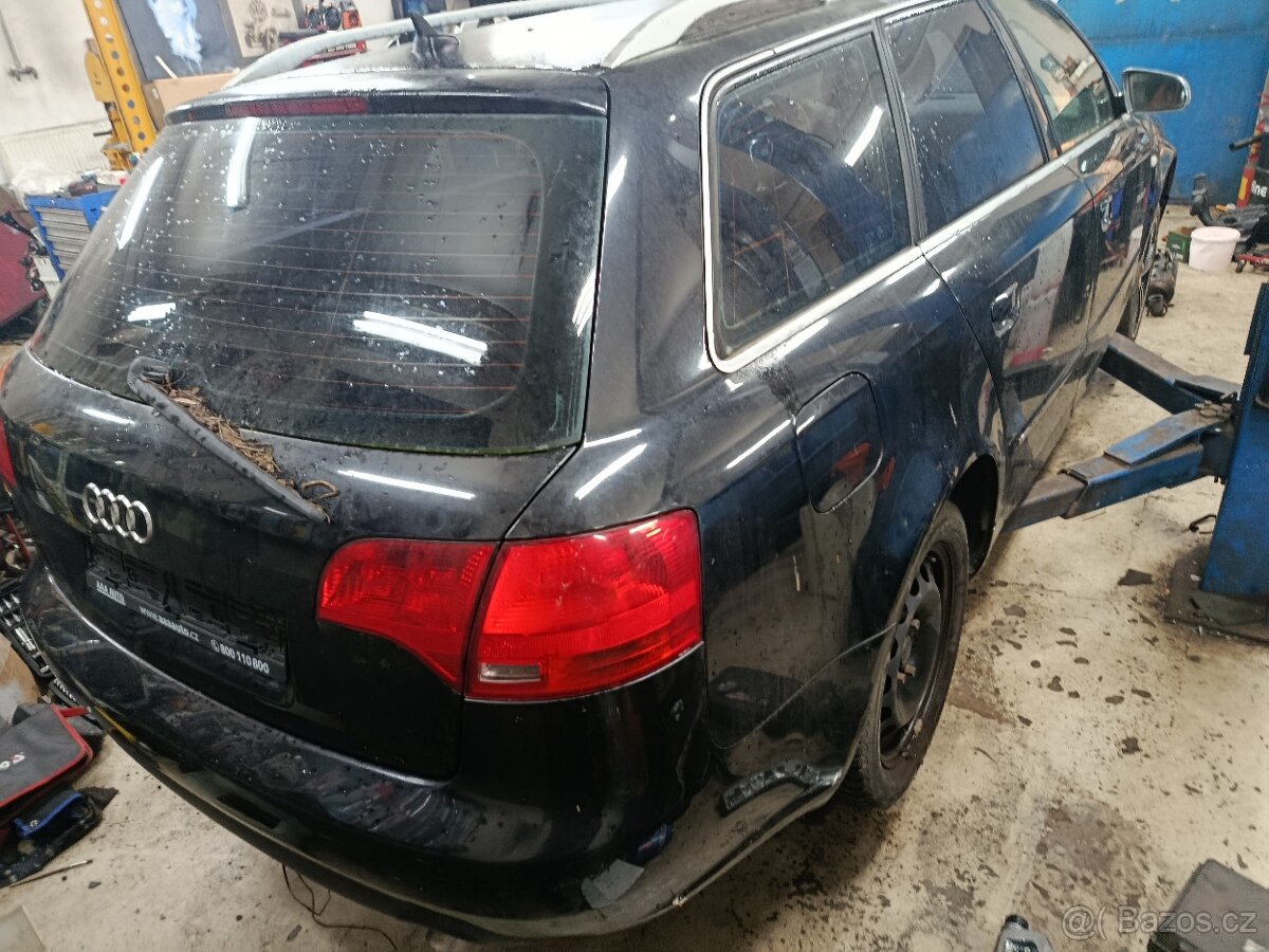 Audi A4 S-Line combi - 5