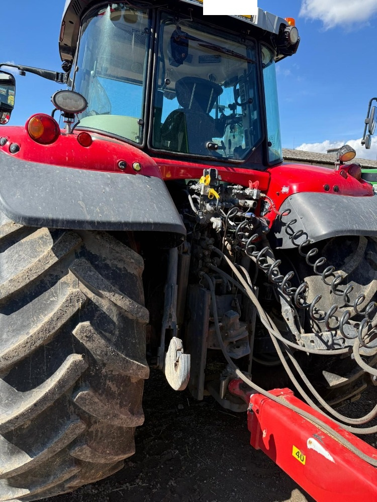 Traktor Massey Ferguson MF 7718 S MR Dyna6 EFFICIENT - 5