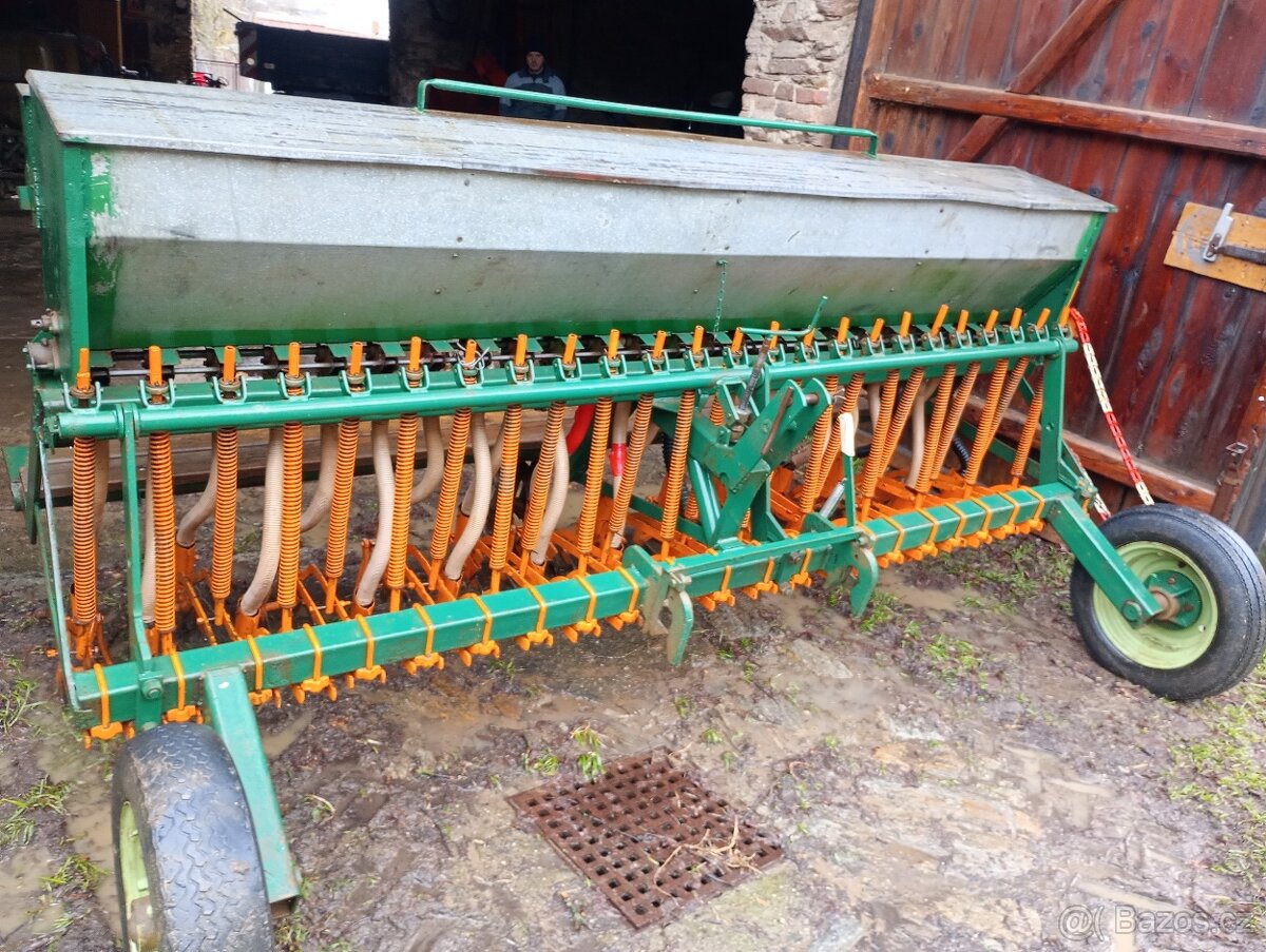 secí stroj - 5