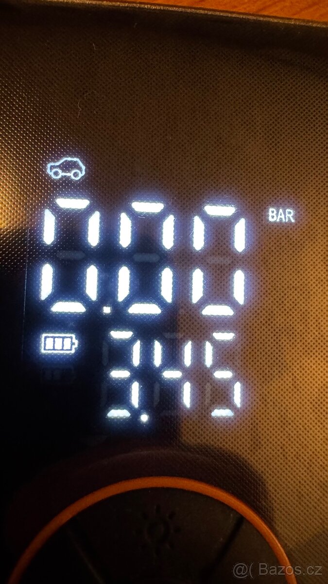 Akumulatorovy kompresor hustilka pumpicka - 5