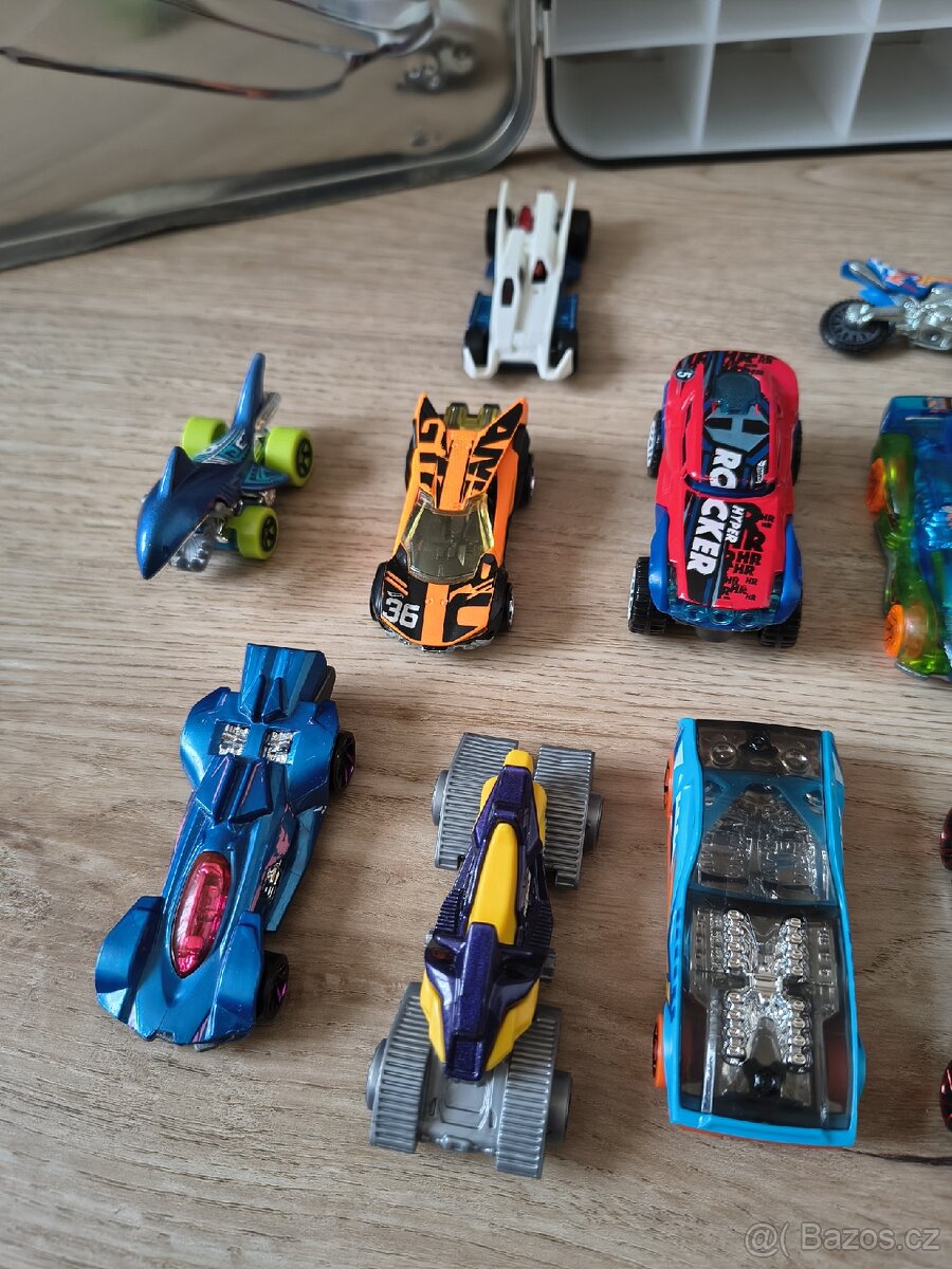 Box, autíčka - 5