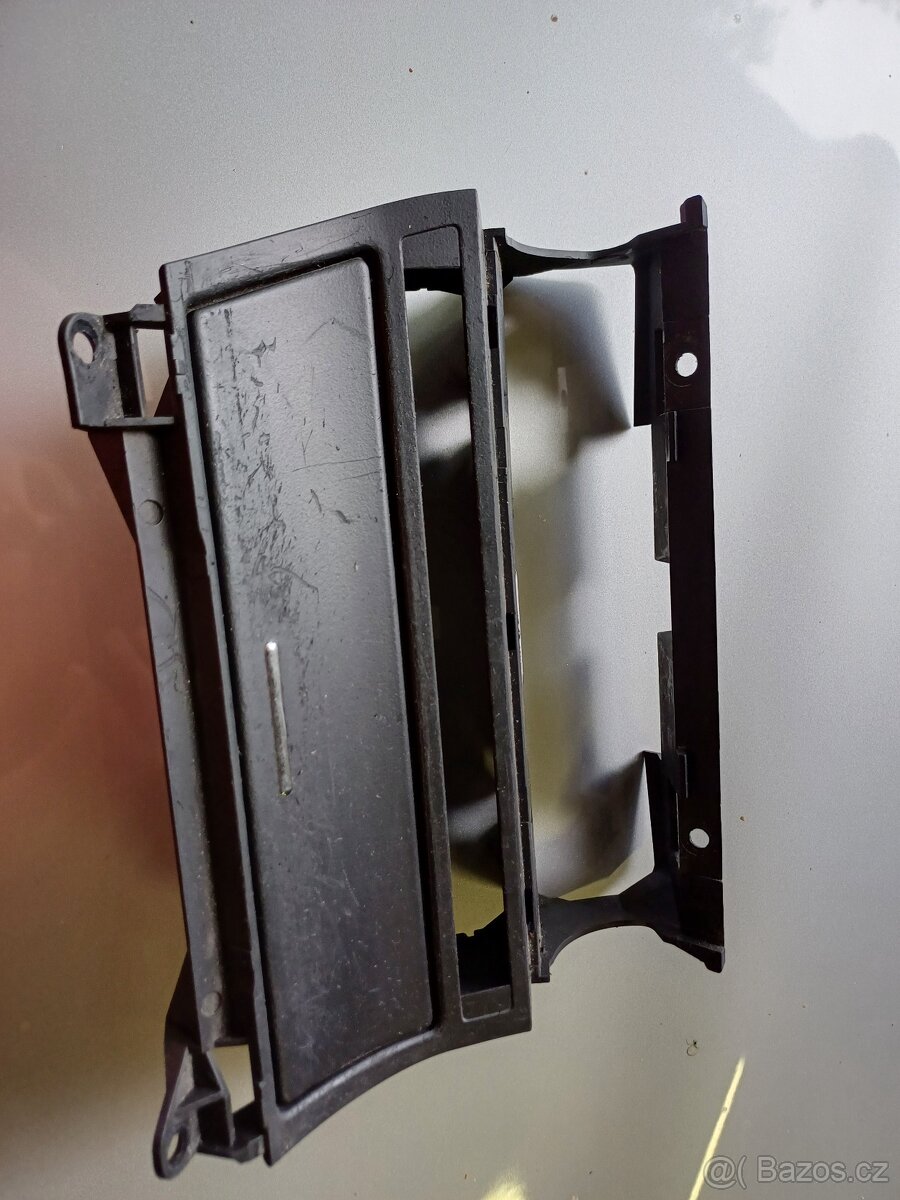 BMW E46 radio CD + spodni kastlik + Dension USB/3,5 Aux - 5