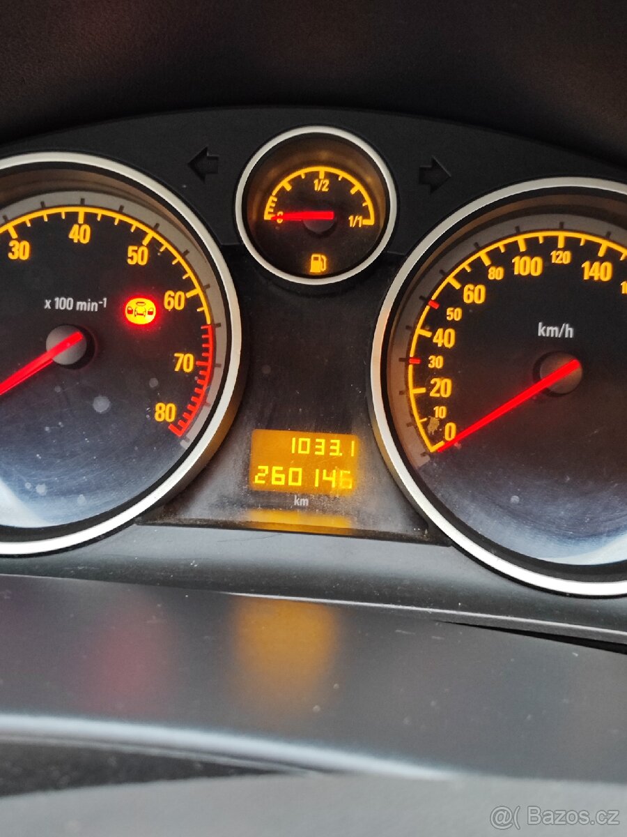 Opel astra H 1,6 - 5