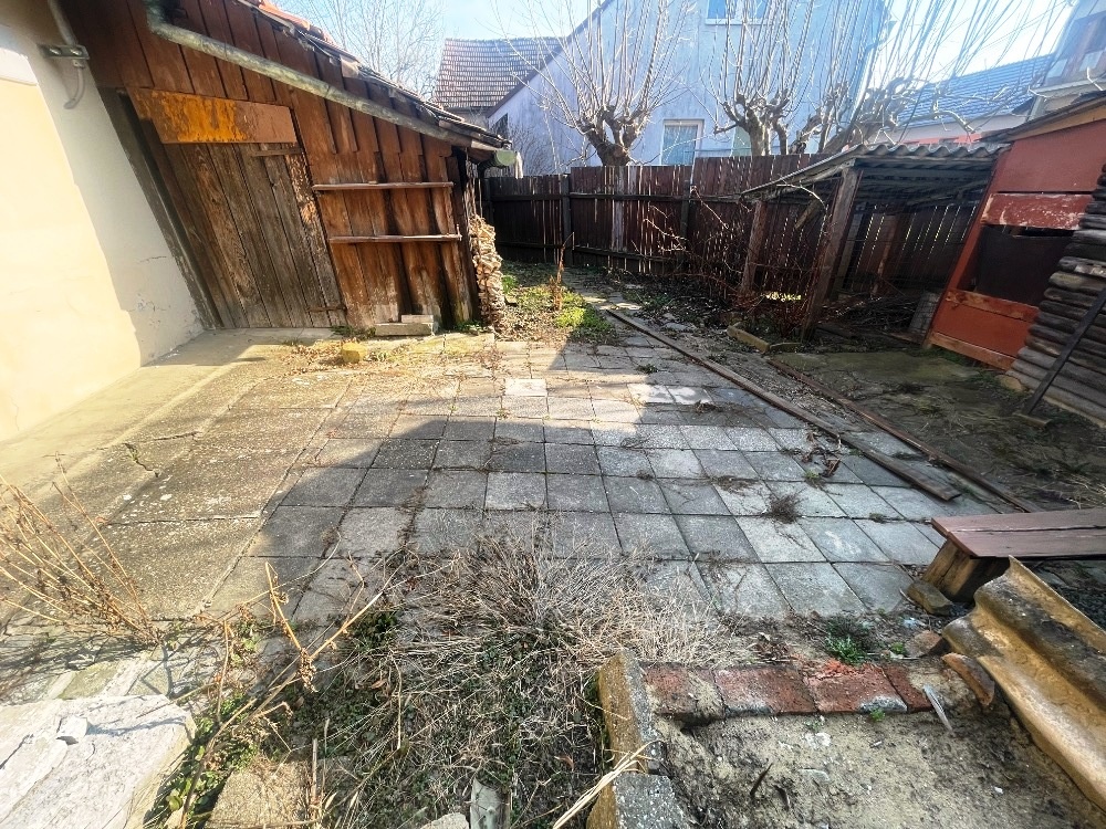 Rod. dům 2+1 UHERSKÝ BROD - ÚJEZDEC - 5