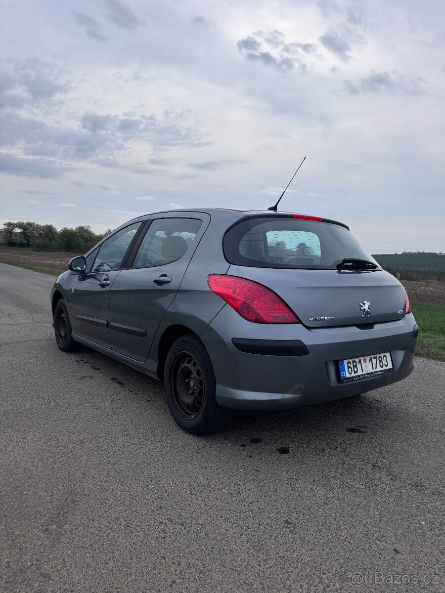Peugeot 308 1.4 MPi - 5