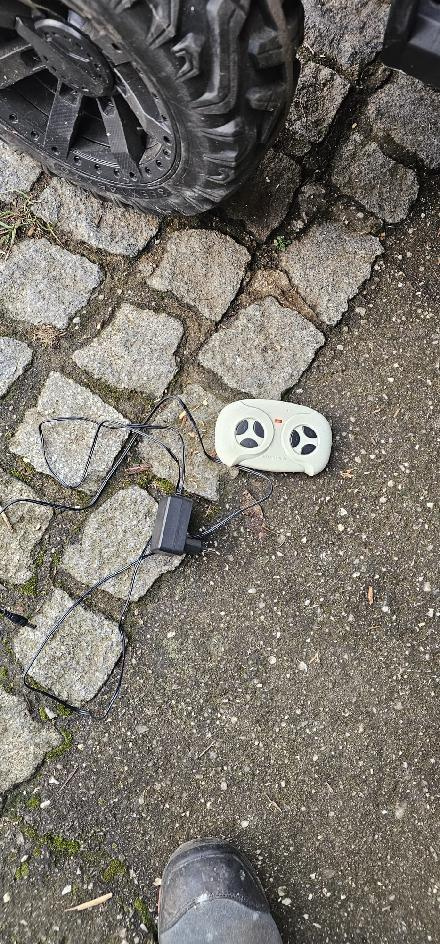 Dětská elektrická čtyřkolka - 5