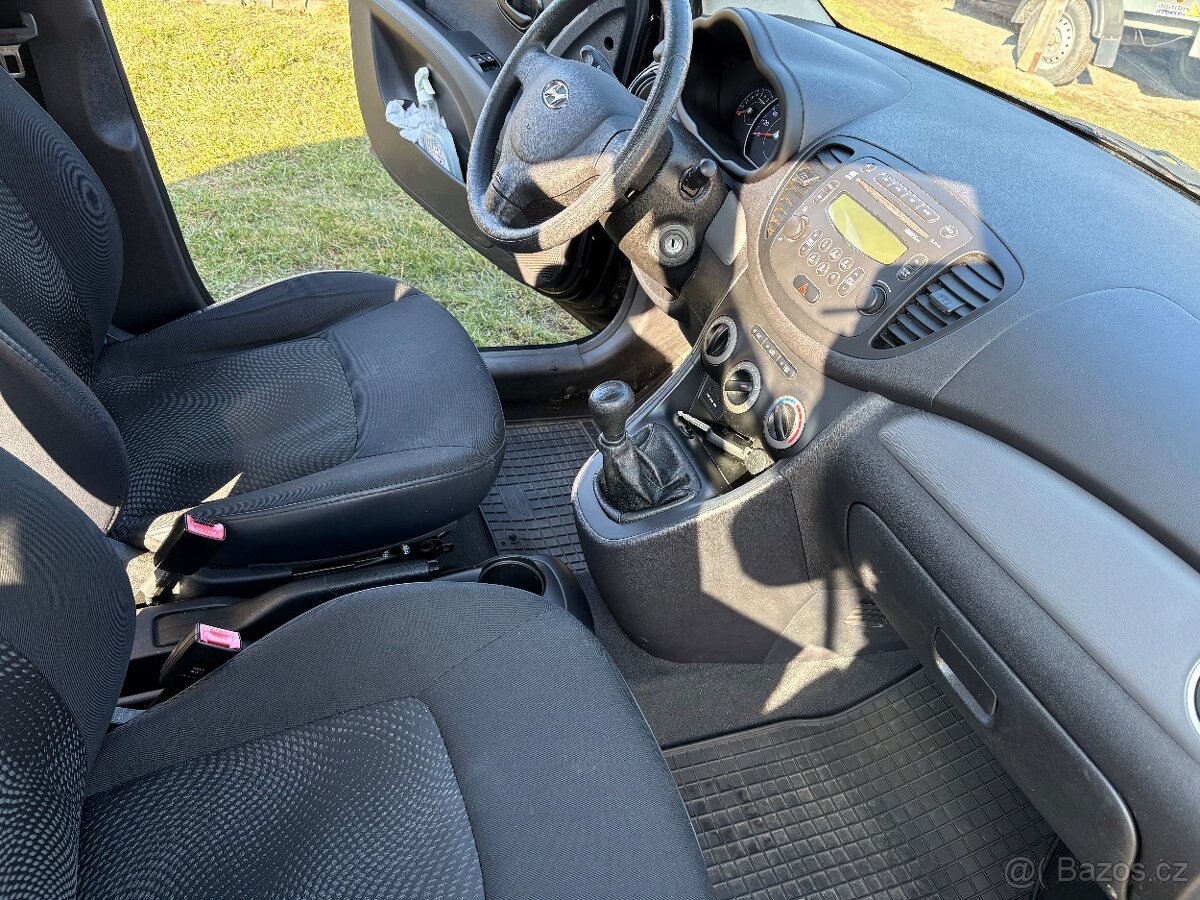 Hyundai i10 - 5