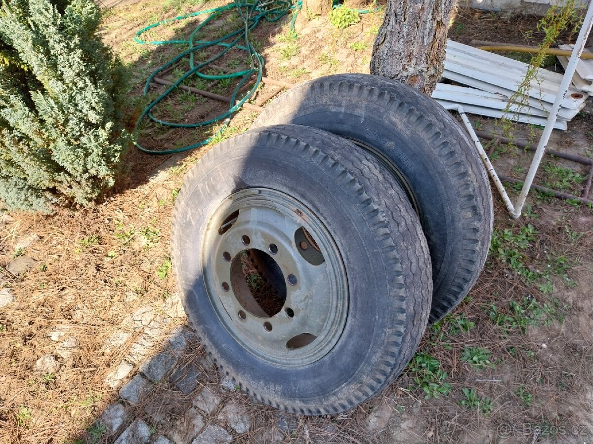 Pneu 8,25-20 V3S - 5