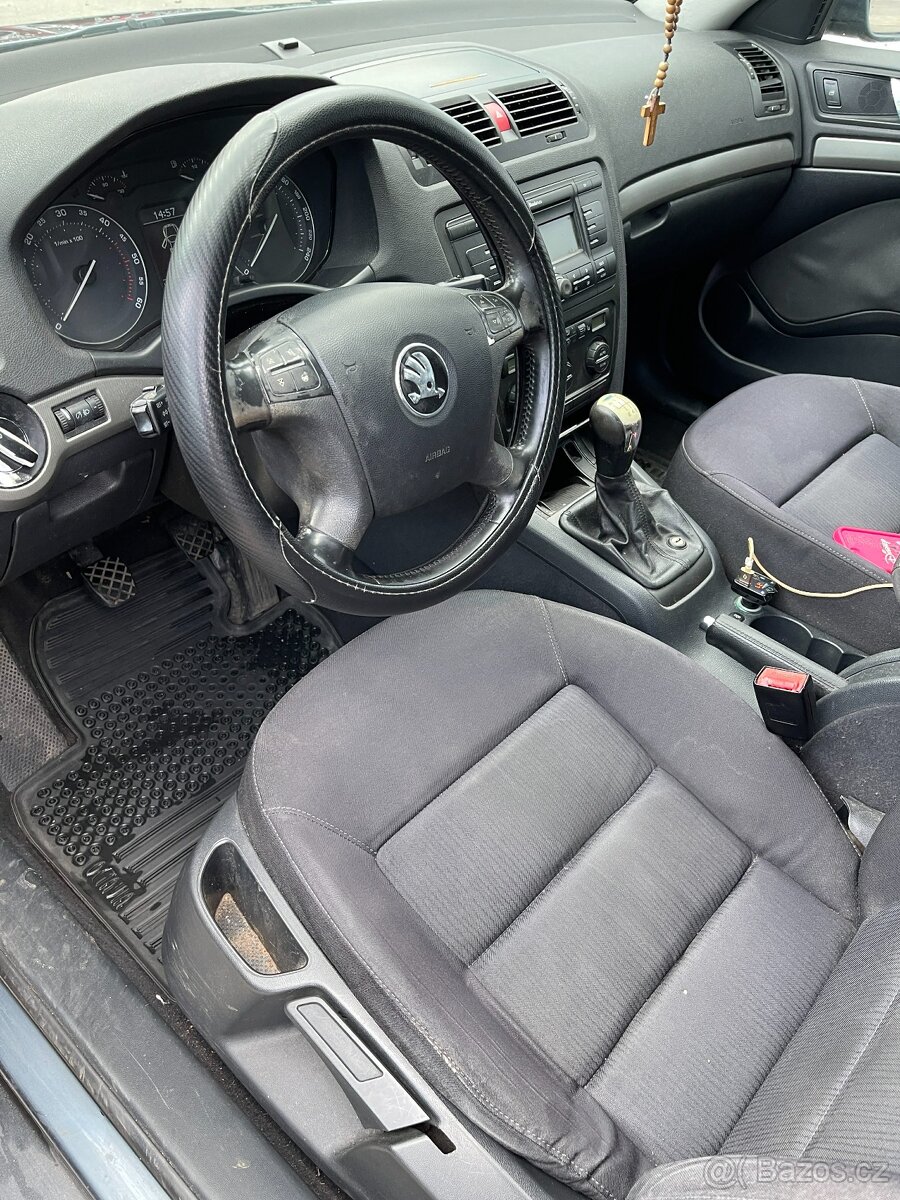 Prodá škoda Octavia 2 2.0tdi 103kw 2004 - 5