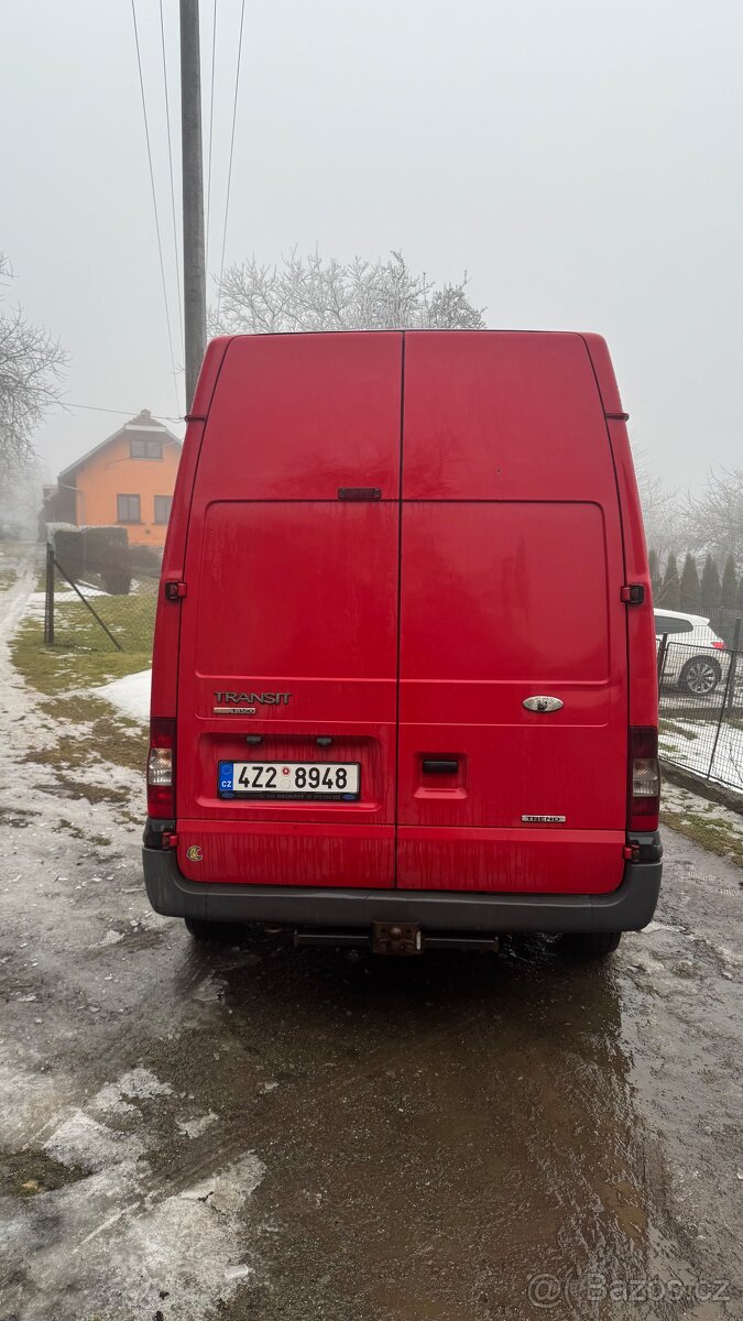 Ford Transit 350L - 5