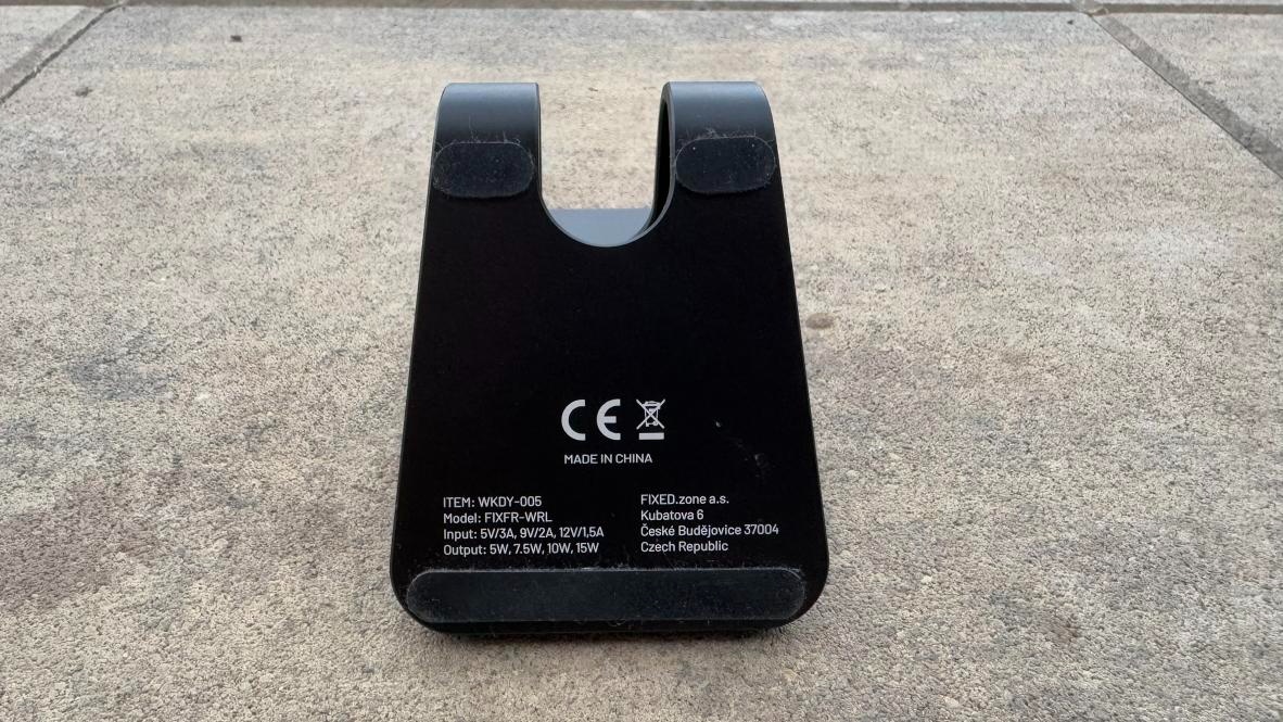 Stojánek FIXED Frame Wireless 15W černý - 5
