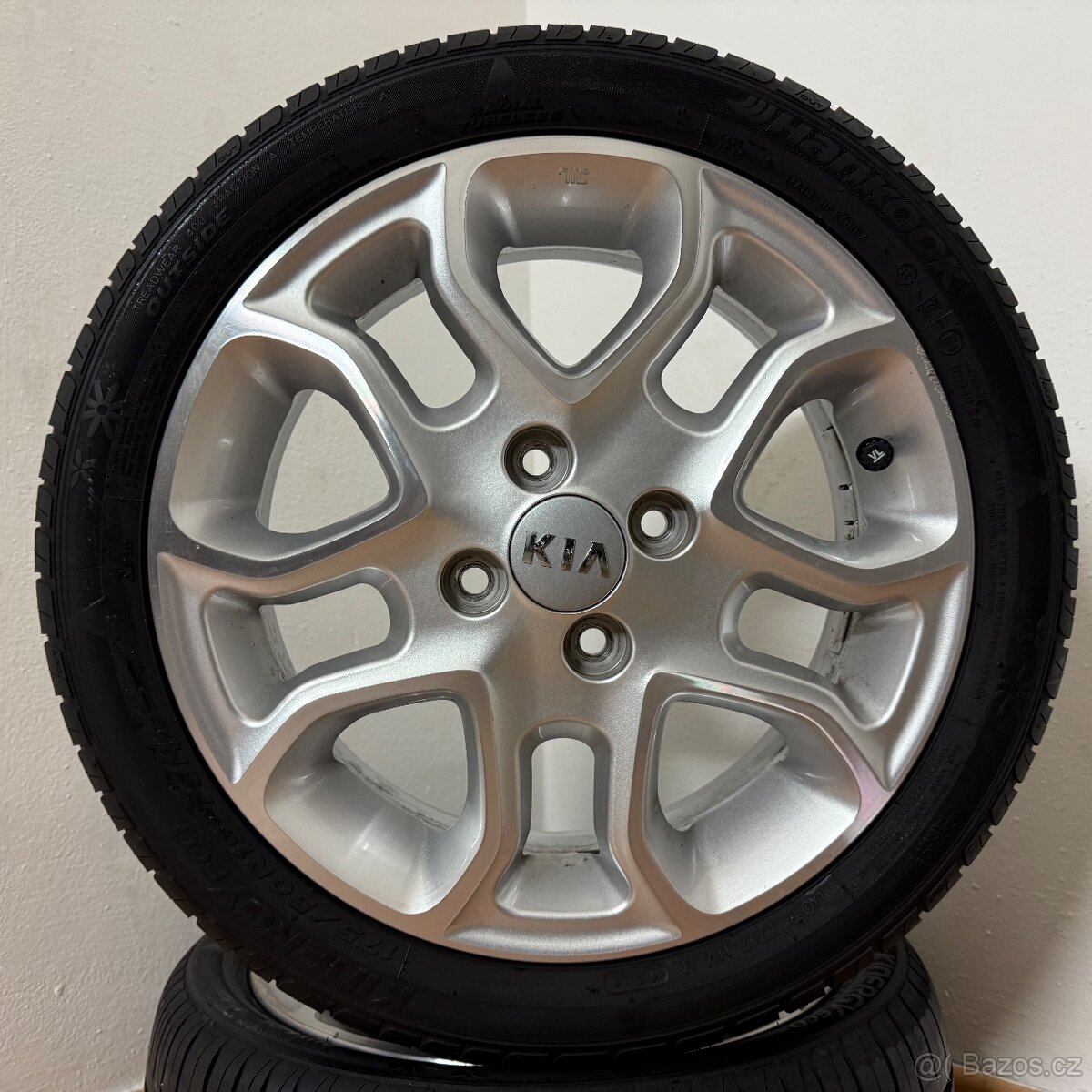 KIA PICANTO II 4x100 R15 ET52+LETNÍ 175/50R15 5/4mm - 5