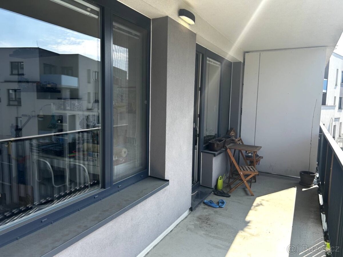 Pronájem bytu 2+kk, 65 m², Praha – Hloubětín - 5