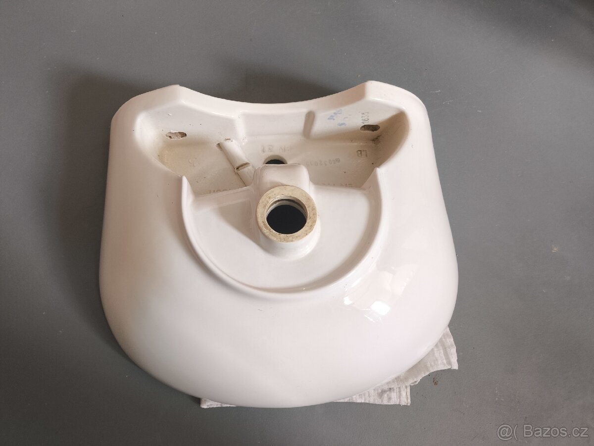 Nové umyvadlo JIKA 50cm - 5