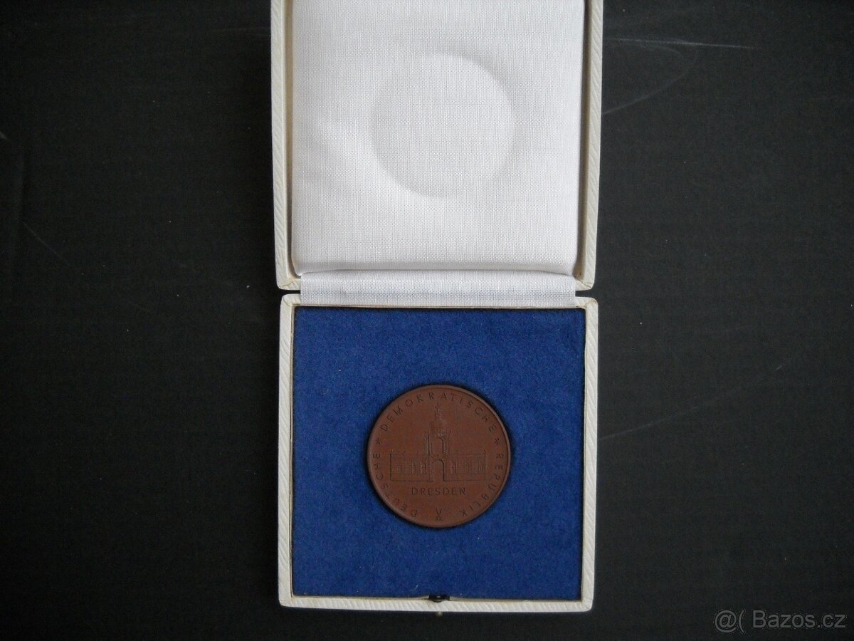 Odznaky, medaile,, - 5