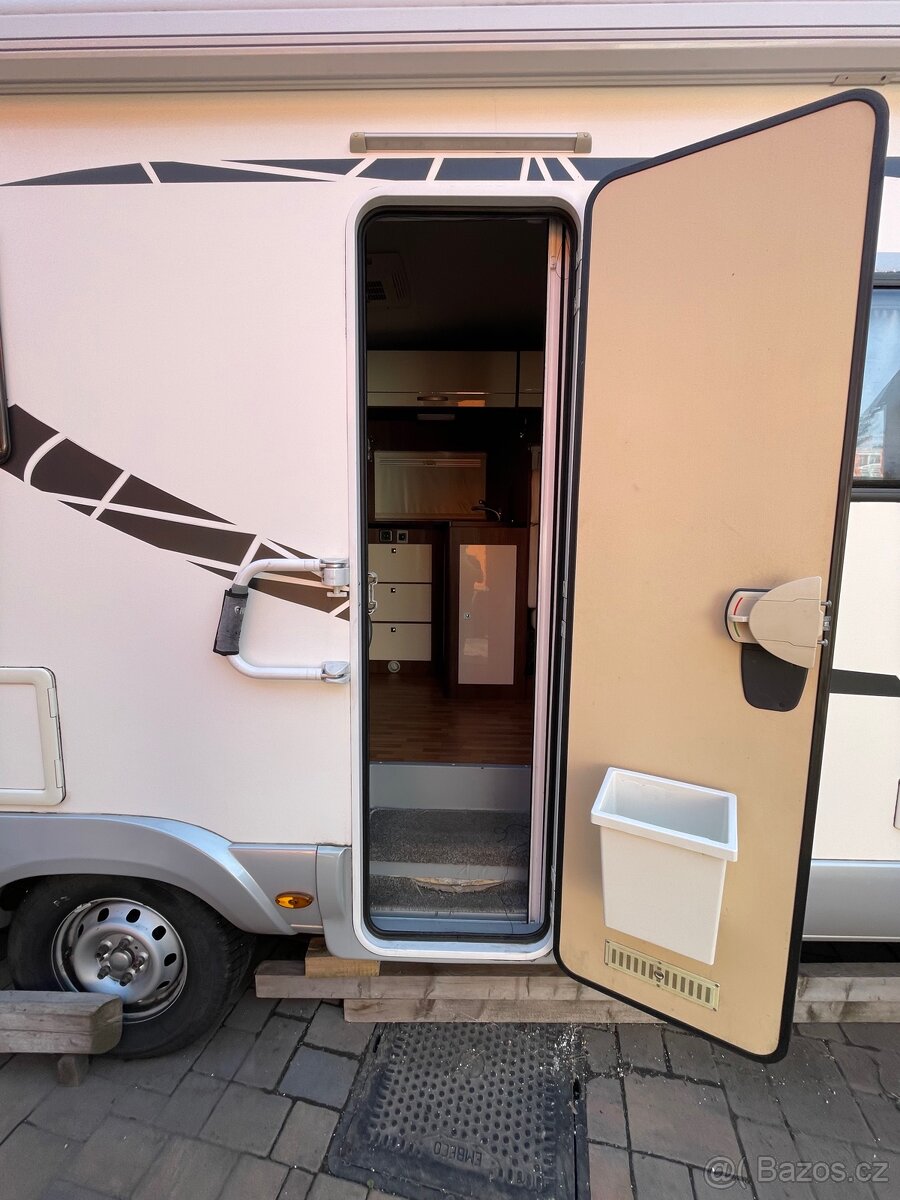 Obytný automobil Giottiline W45 - 5