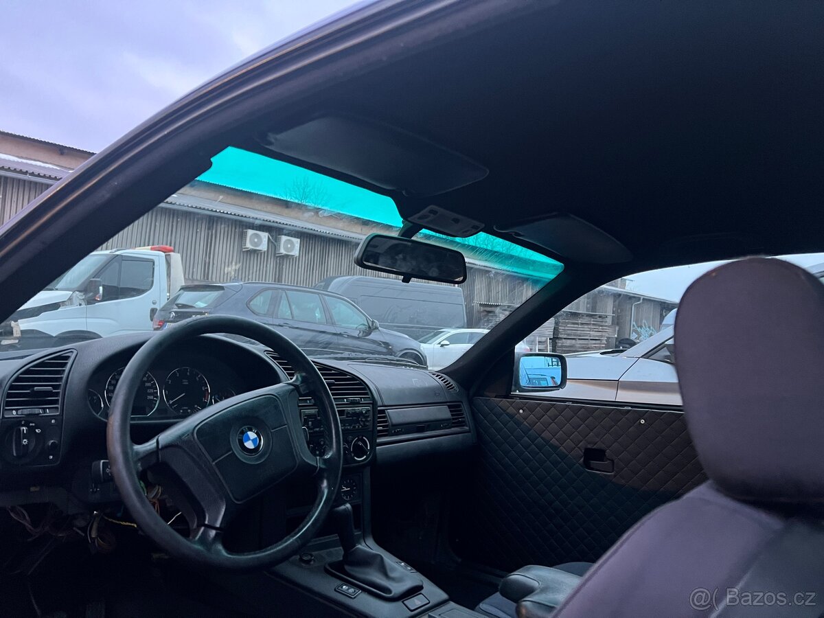 BMW E36 320i Coupe - 5