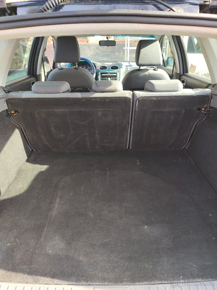 Ford Focus mk2, 1.6 74 kW, na ND - 5