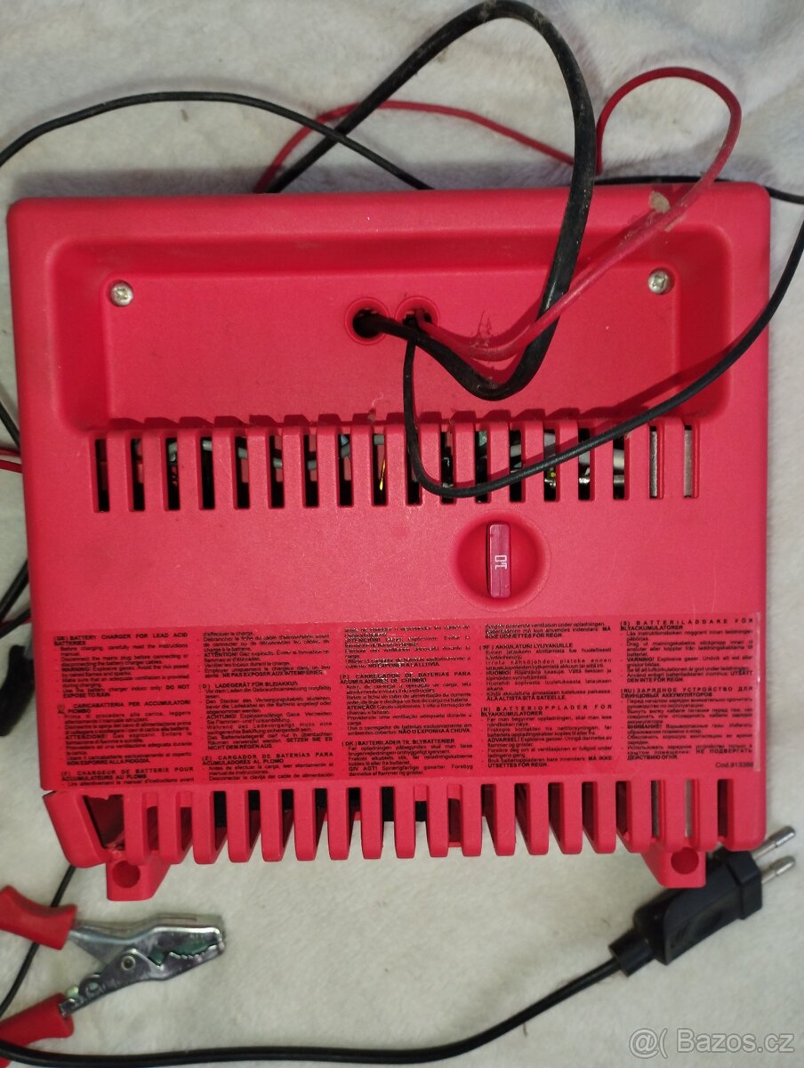 funkční autonabíječka - 5