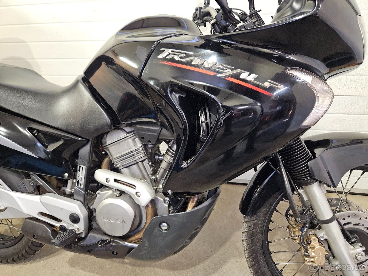 Honda XL 650 V Transalp rok 2005