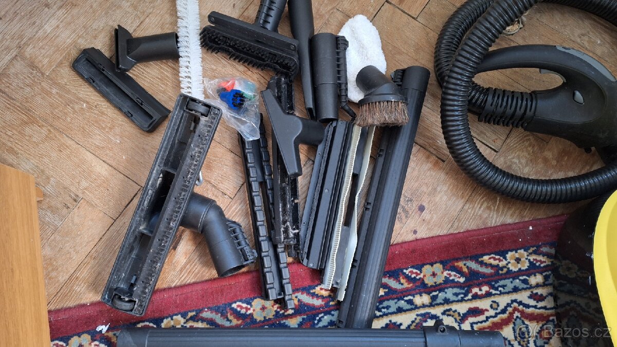 Parni vysavac Karcher SV 7 - 5