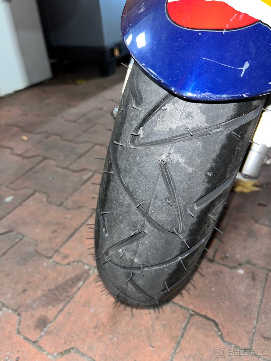 Prodám skútr Honda Dylan 150 - 5