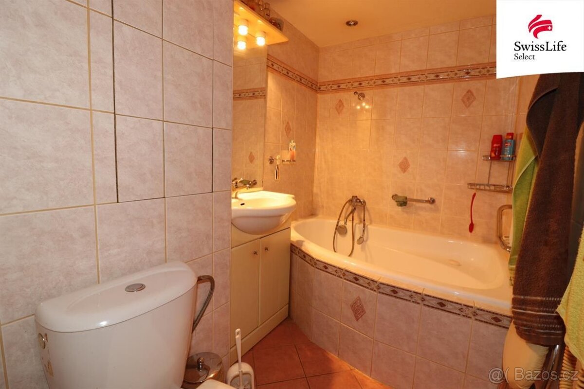 Prodej bytu 3+1 83 m2 Švabinského, Sokolov - 5