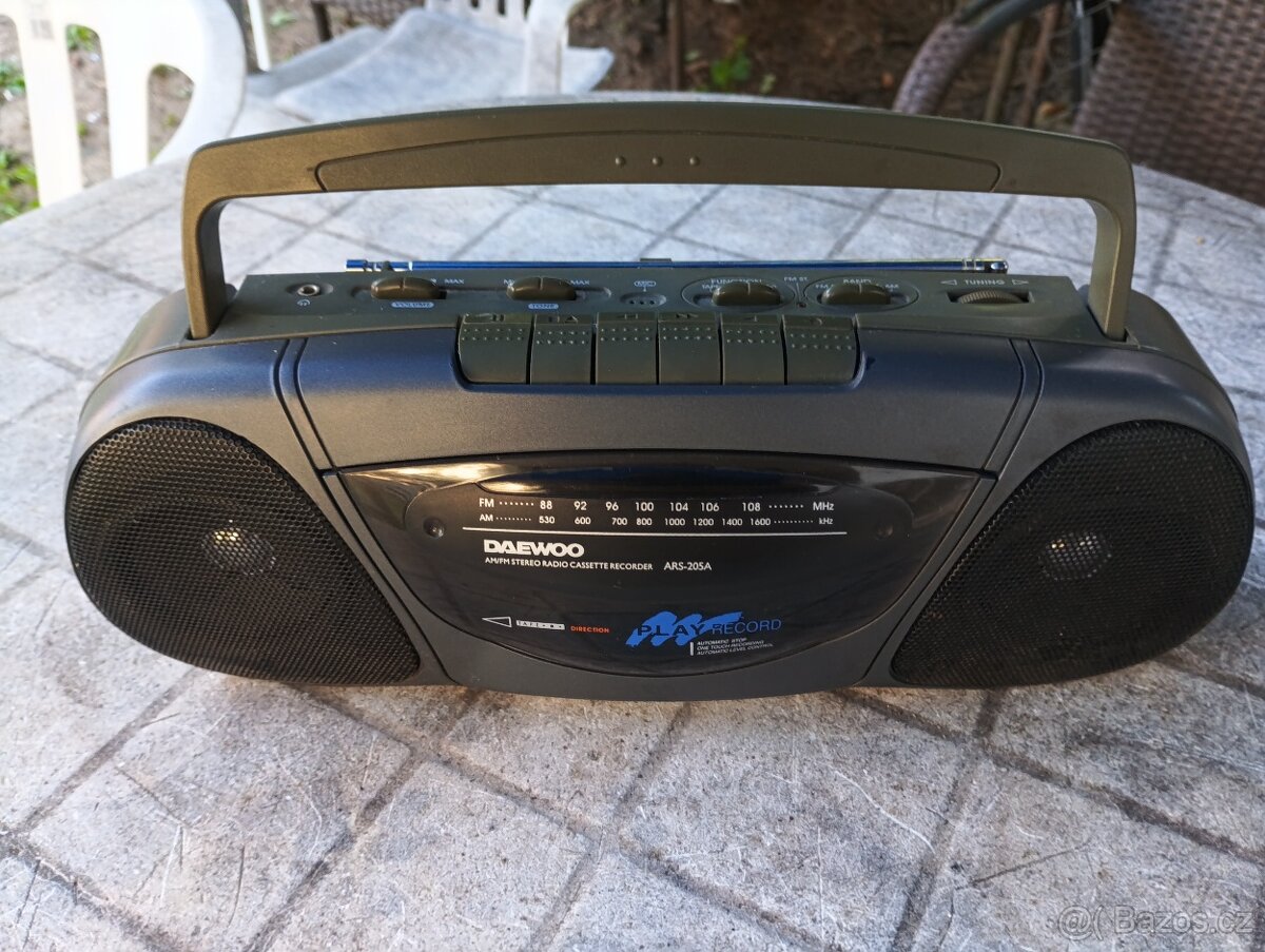 Aiwa CSD-A510,Grundig RR-640CD,Philips AW7030,JVC RC-ST1 - 5