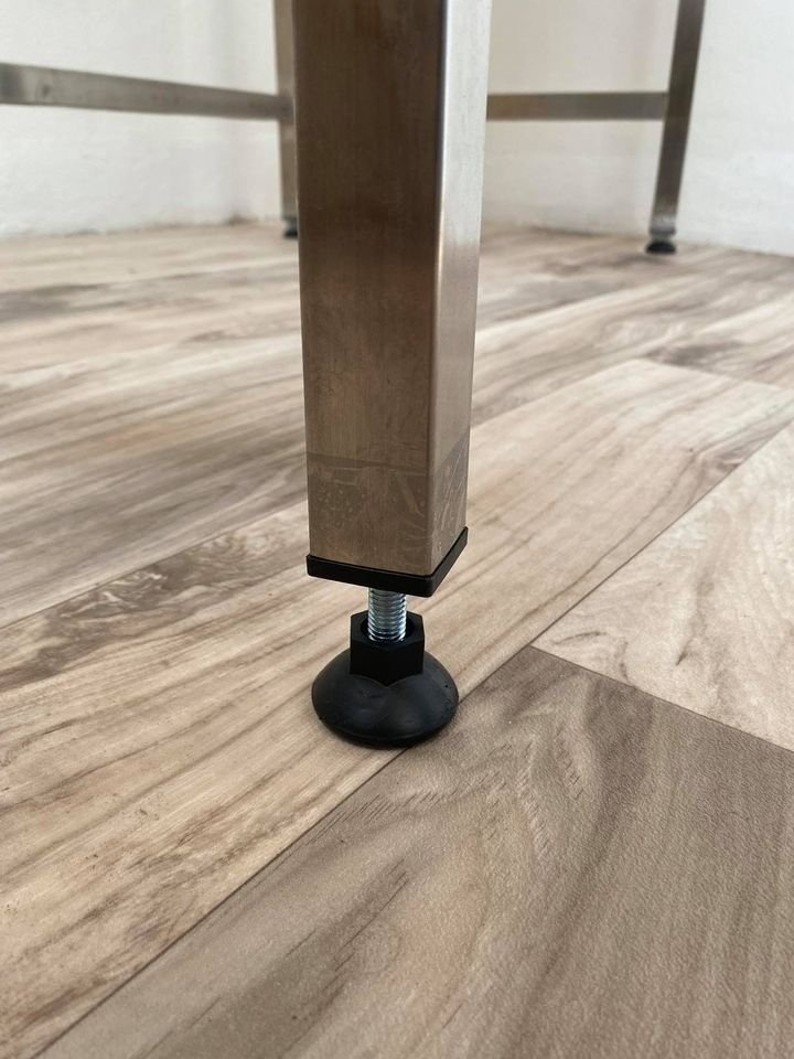 Přístěnný nerezový stůl, skladem různé míry - 5