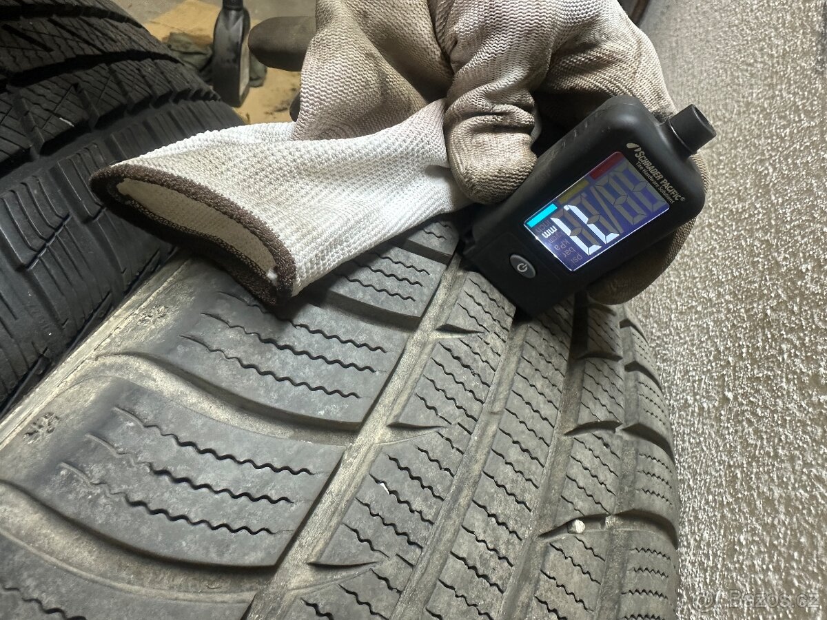 Zimní sada 5x114,3 205/55/16 - 5