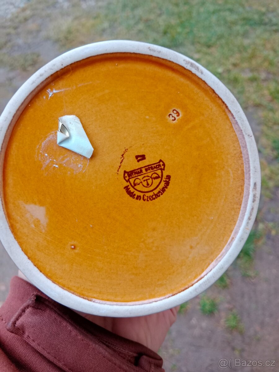 Keramický korbel s medvědem - 5