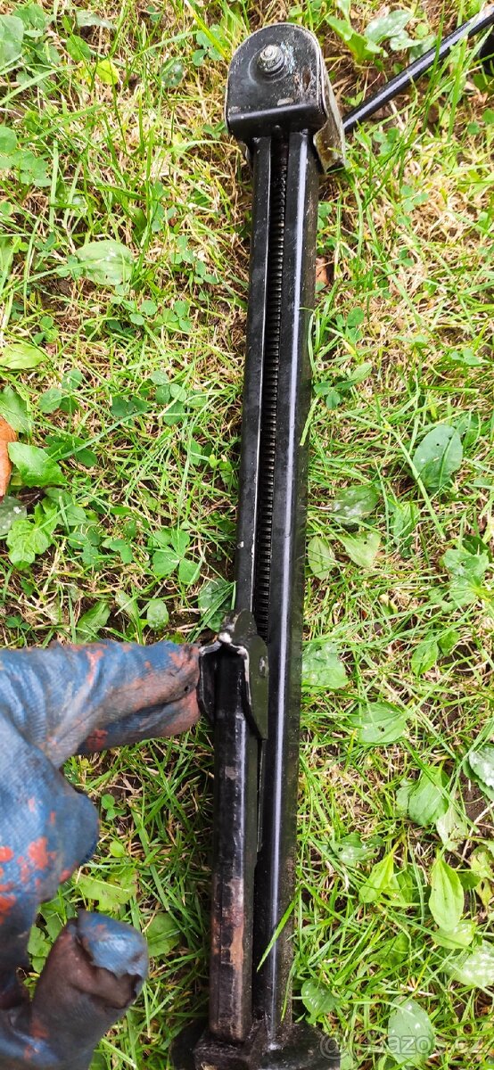 Originální zvedák Škoda 120l - 5