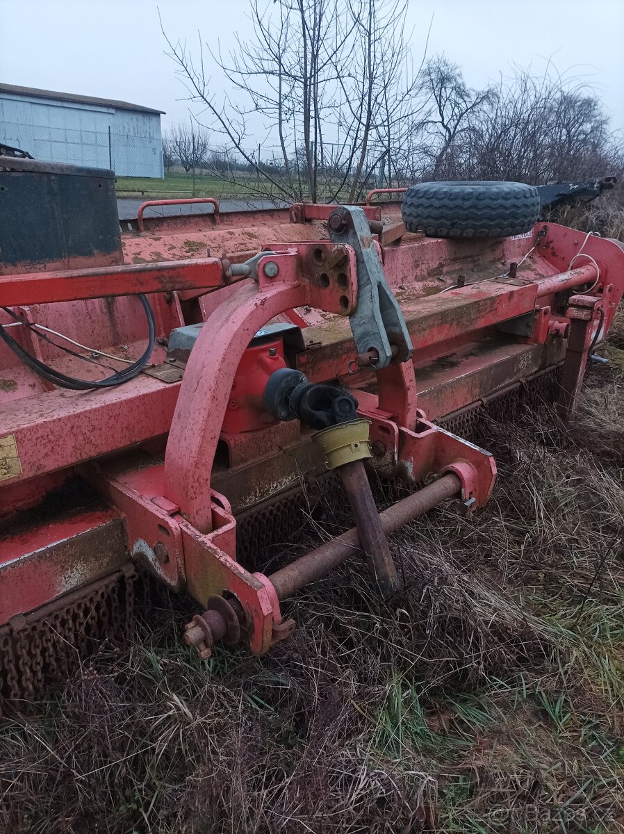 Mulčovač Kuhn NK 4801 - 5