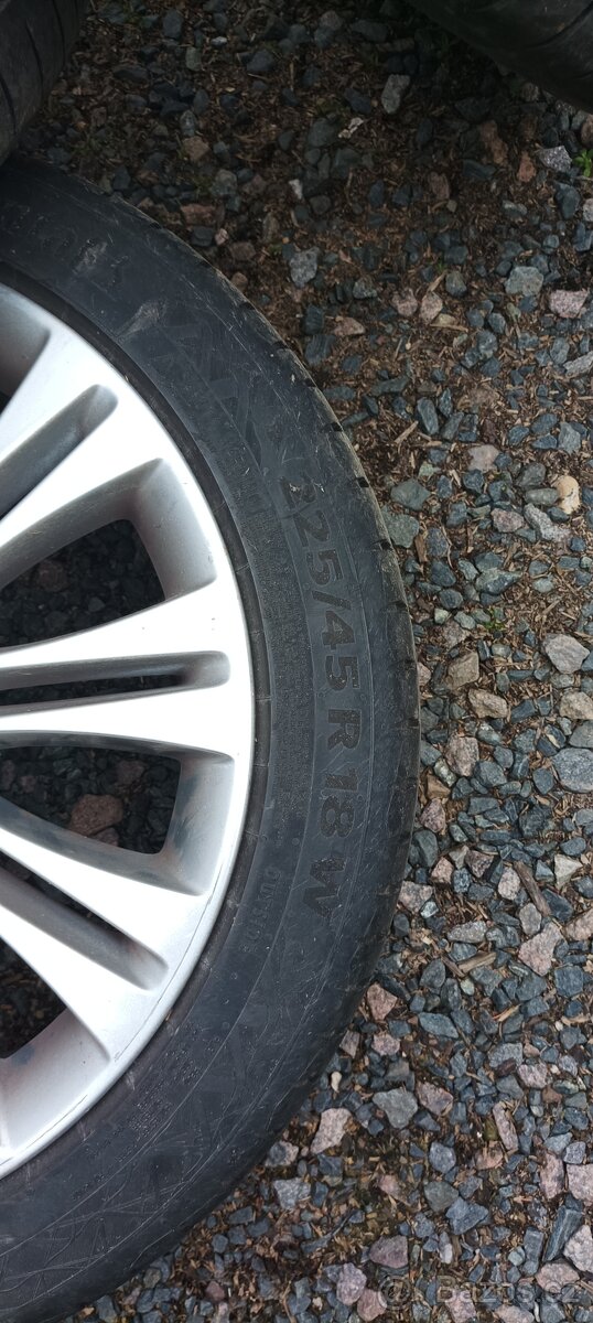 Opel Astra J originál ALU R 18 - 5