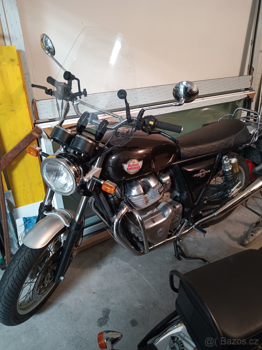 Royal Enfield Interceptor 650 - 5