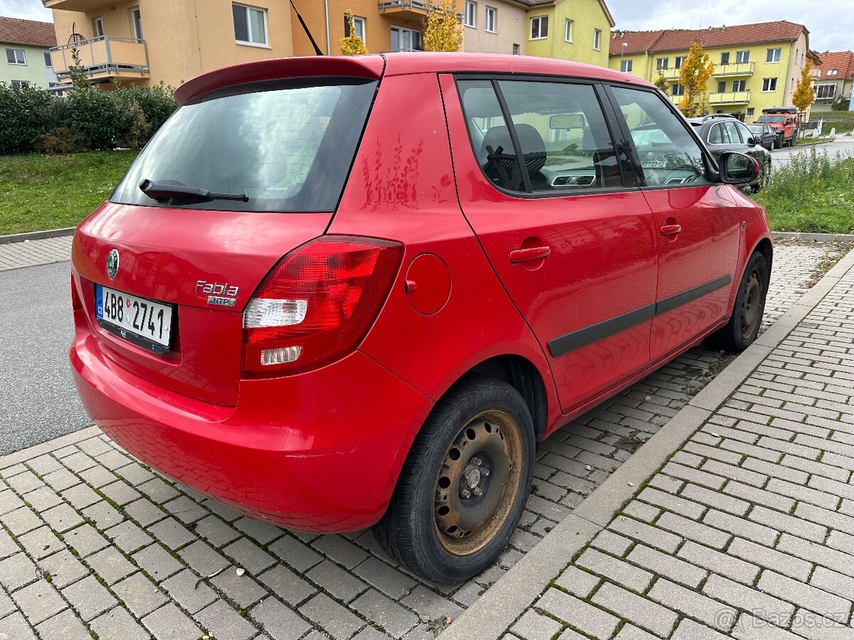 Škoda Fabia II - 5
