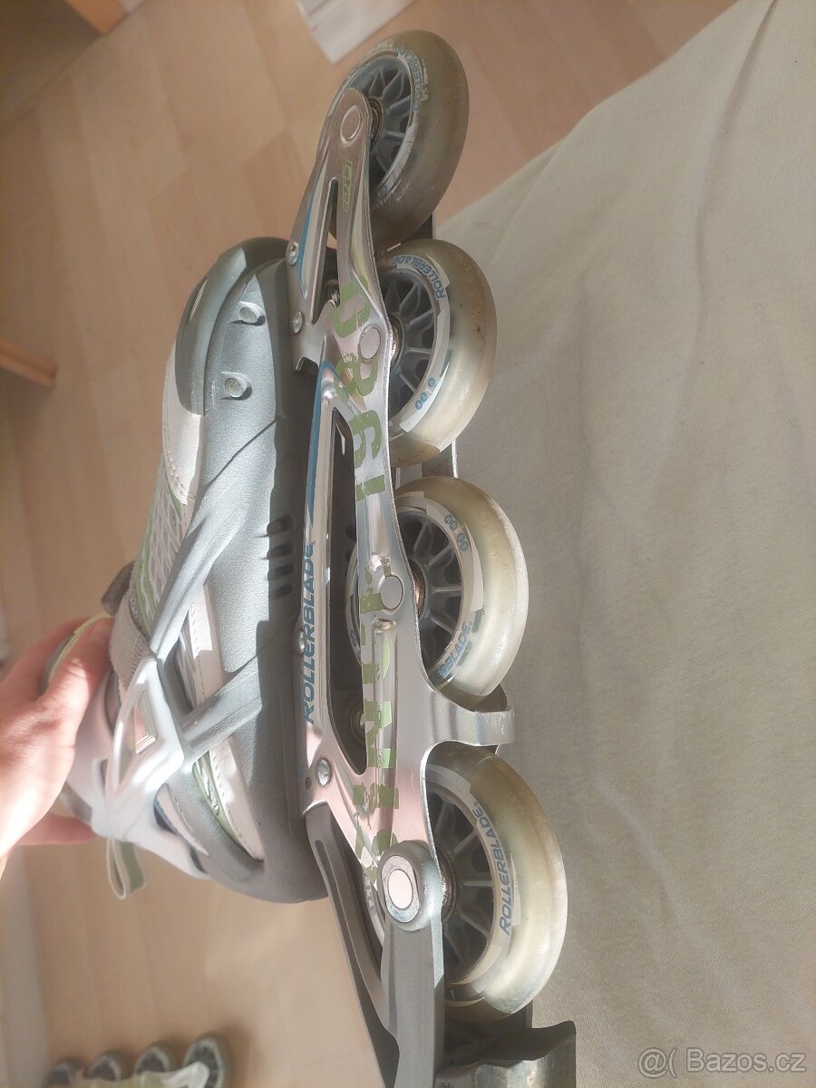 Koleckove in-line brusle Rollerblade Wing 6.0 - 5