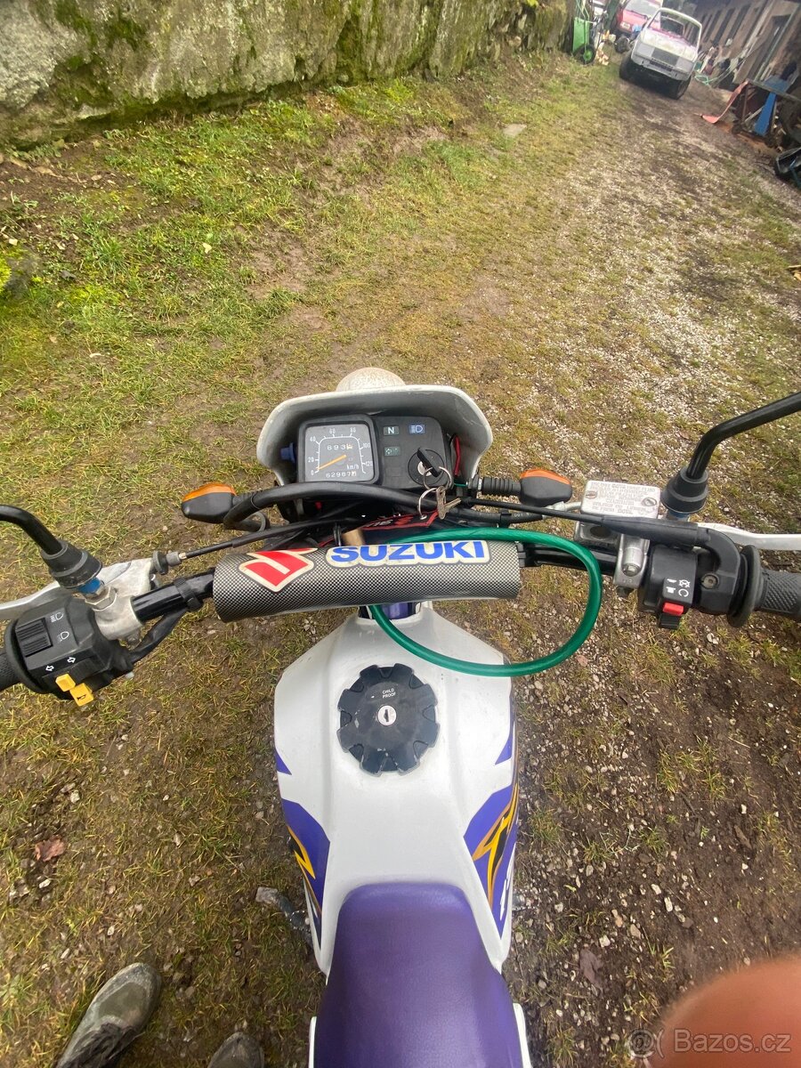 Suzuki dr 125 se - 5