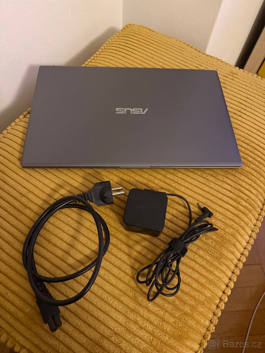 ASUS VivoBook 15 X512DA - 5