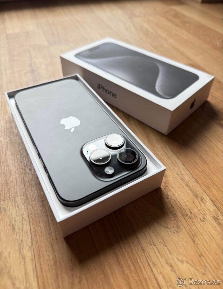 Apple iPhone 15 Pro 1TB - 5
